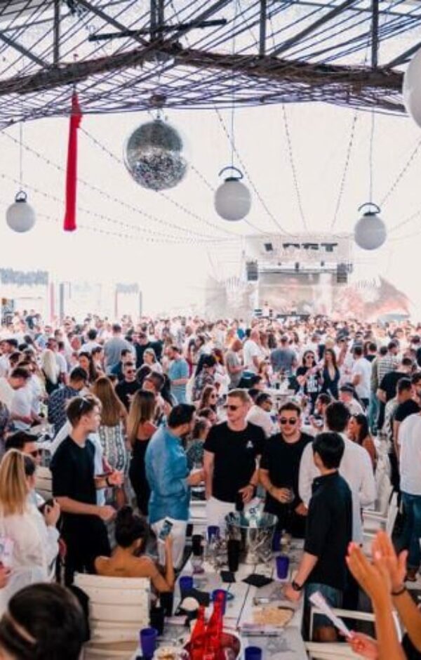 Brunch Party sur la Plage Constanța