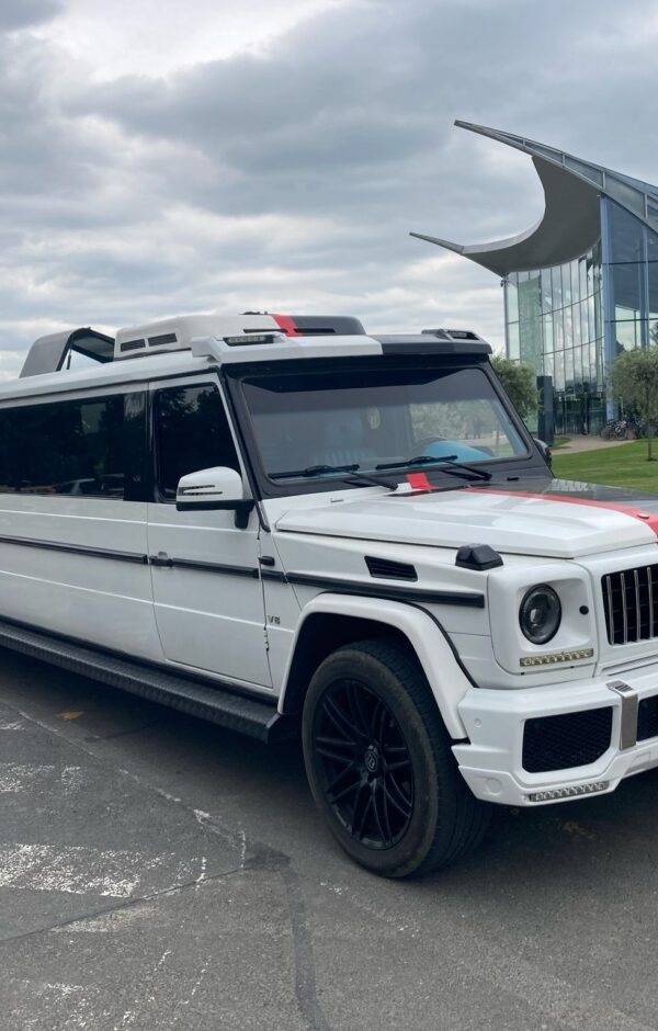 Limousine Tour / Transfert aéroport Bucarest