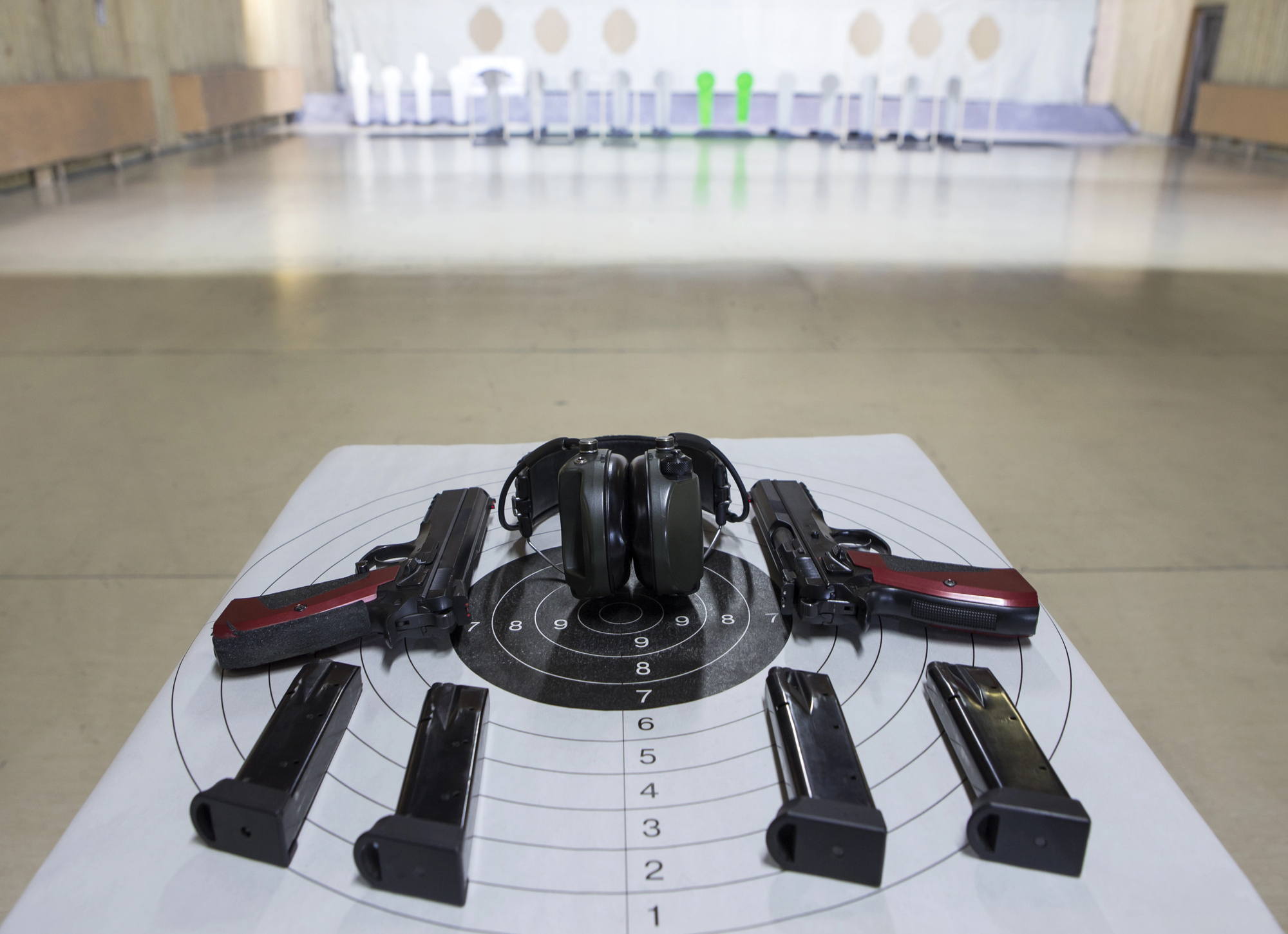 Depositphotos_18634403_L